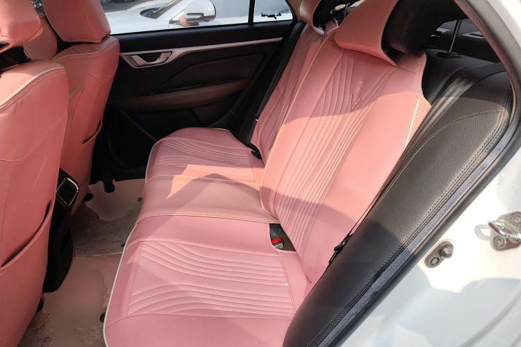 Used Geely Auto Vision 2019 Upgraded Model 1.5L CVT Luxury Version China VI Standard Left Rear Seat