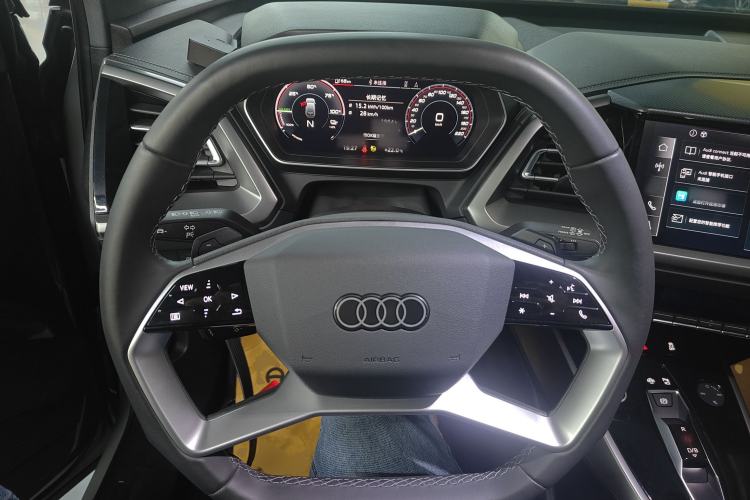 Used Audi Q4 e-tron 2022 40 e-tron Adventure Edition Steering Wheel
