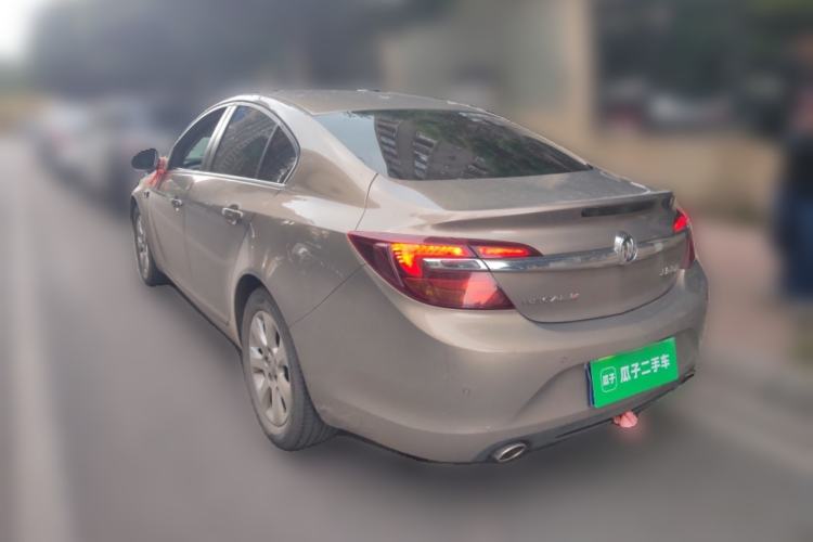 Used Buick Regal 2015 1.6T Leading Technology Model Rear Left 45 Deg