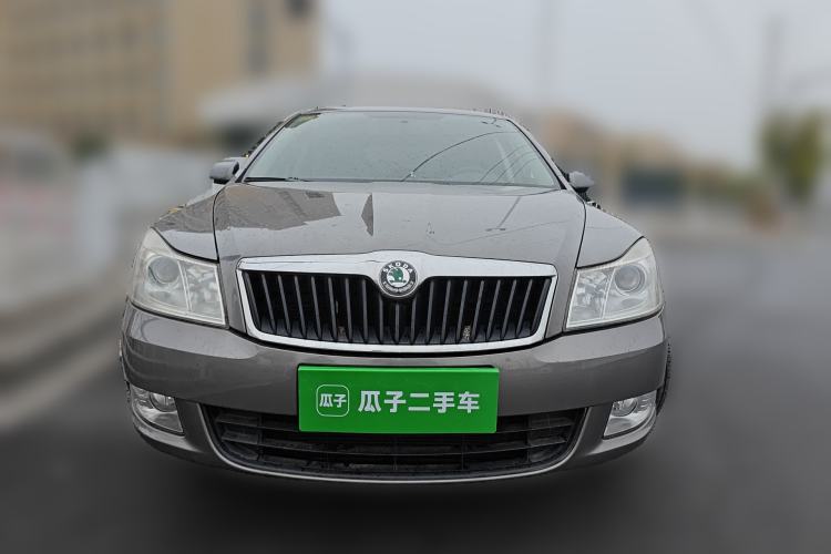 Used Skoda Octavia 2012 1.6L Automatic Yijie Edition Front