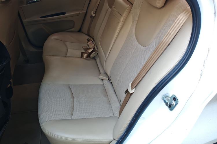 Used Roewe 350 2014 1.5L Automatic Xunyue Version Left Rear Seat