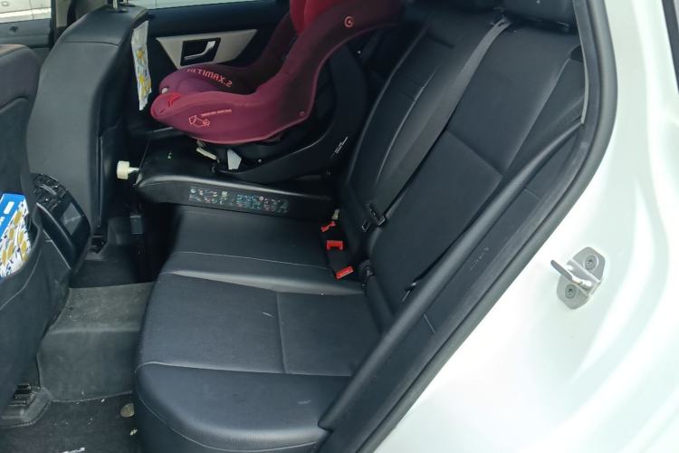 Used Mercedes-Benz GLK-Class 2013 GLK 300 4MATIC Dynamic Sunroof Model
