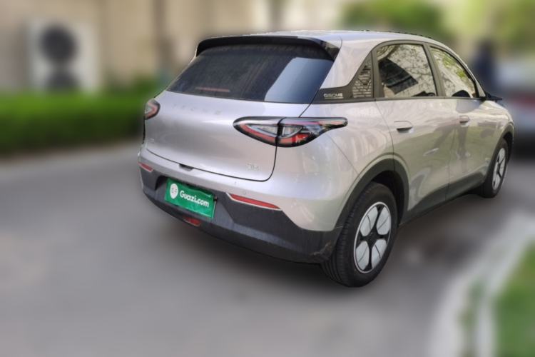 Used Geely Galaxy Geome 2025 410 km Free Version