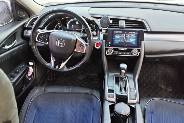 Used Honda Civic 2016 220TURBO CVT Prestige Edition
