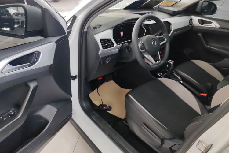 Used Volkswagen Tacqua 2023 200TSI DSG Joy-Connect Edition Driver Seat