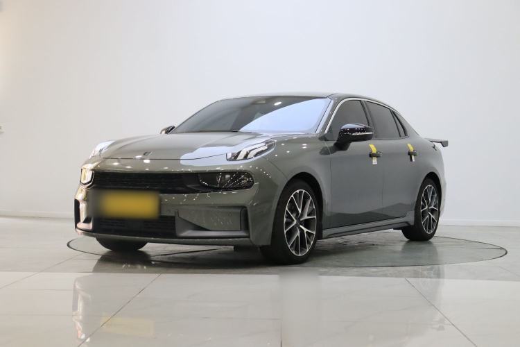 Used Lynk & Co 03 2022 2.0TD DCT JingPro Front Left 45 Deg
