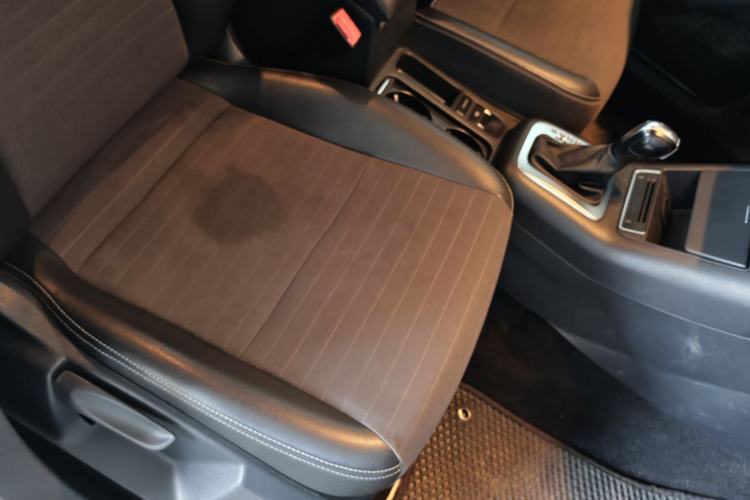 Used Volkswagen Tiguan 2016 300TSI Automatic Two-Wheel Drive Trend Edition Interior 1