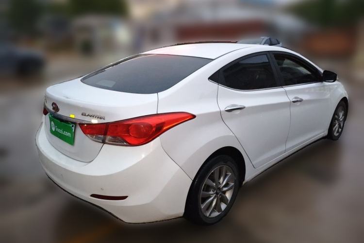 Used Hyundai Elantra (5th Generation / Langdong) 2015 1.6L Manual Leading Model Rear Right 45 Deg