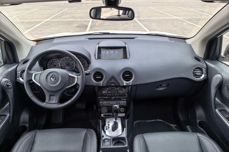 Used Renault Koleos 2014 2.5L Two-Wheel Drive Comfort Edition
