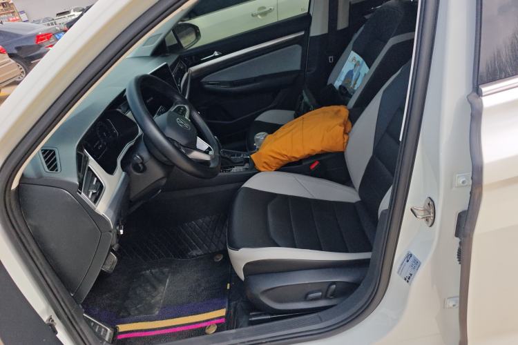 Used Volkswagen Bora 2023 300TSI DSG Prestige Edition Left Front Seat