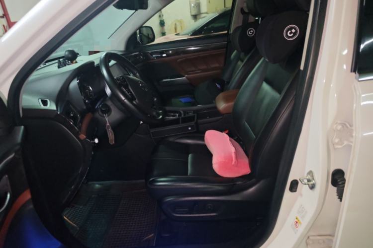 Used GAC Trumpchi GS8 2017 320T Two-Wheel Drive Luxury Edition (7 Seats)
