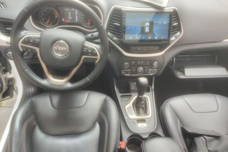 Used Jeep Cherokee 2017 2.4L Leading Edition