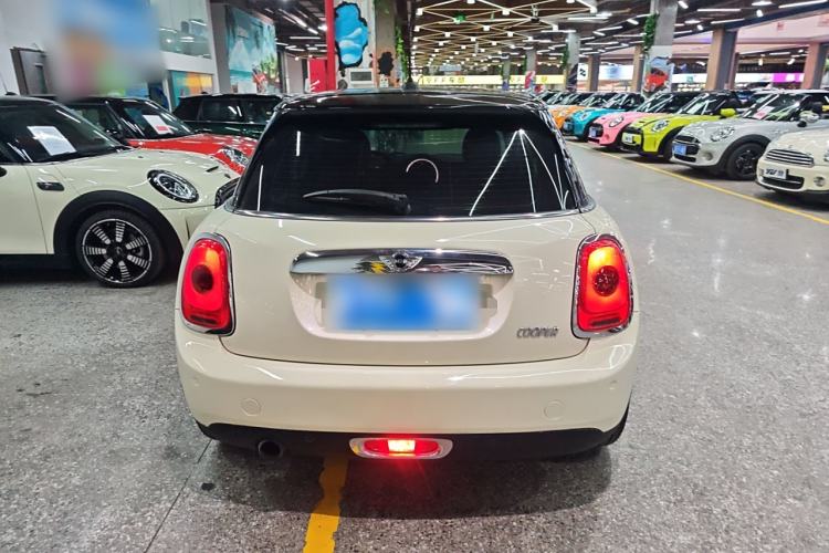 Used MINI MINI 2015 1.5T COOPER Fun Five-Door Edition