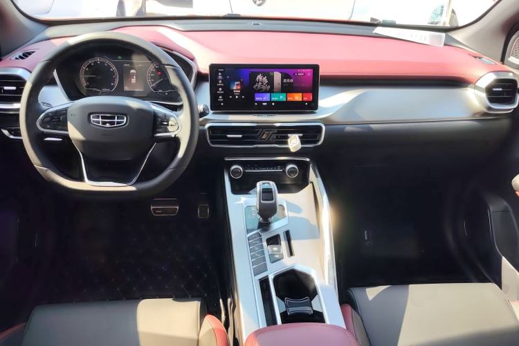 Used Geely Auto Coolray 2020 PRO 260T DCT Knight Center Console