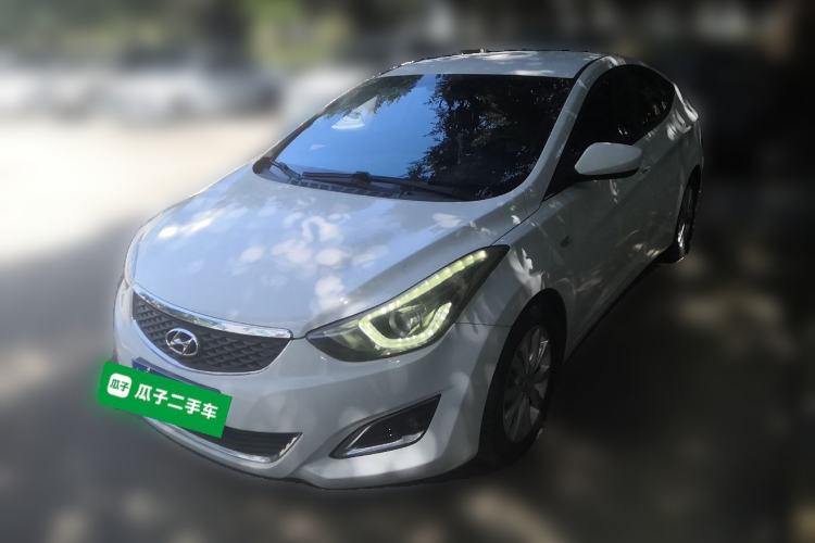 Used Hyundai Elantra (5th Generation / Langdong) 2016 1.6L Automatic Smart Version