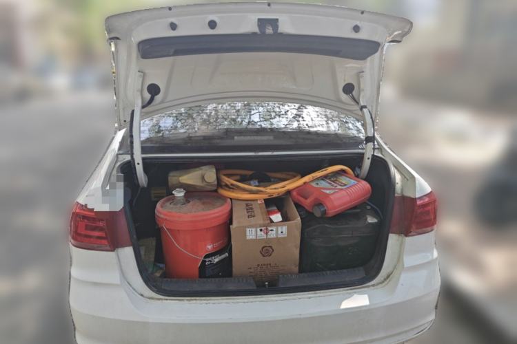 Used Volkswagen Santana 2018 1.5L Manual Fashion Edition Trunk