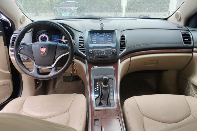 Used Roewe 950 2012 2.0L Comfort Edition Center Console