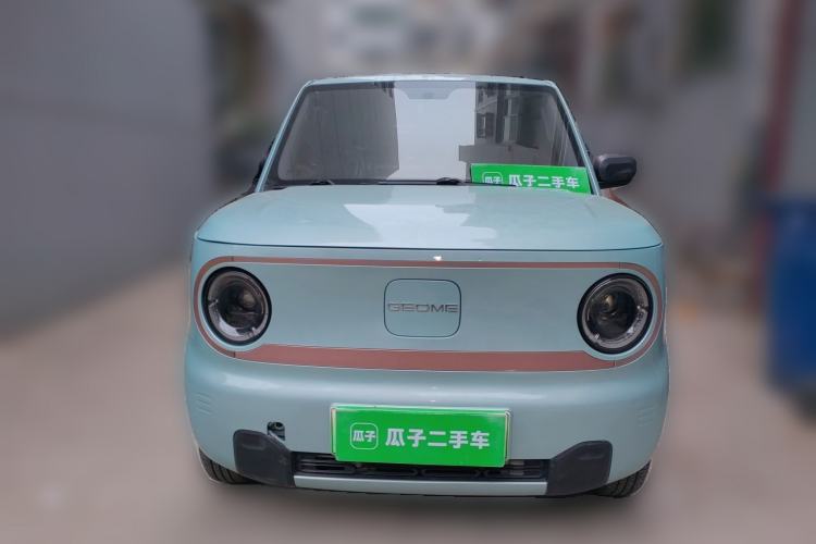 Used Geely Galaxy Panda 2023 Panda Mini 200km Endurance Bear
