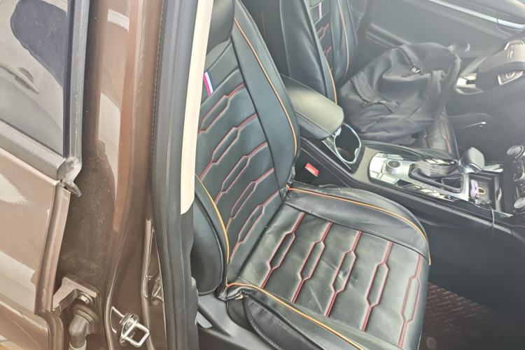 Used TRAUM S70 2018 1.5T Automatic Standard Model 7 Seats