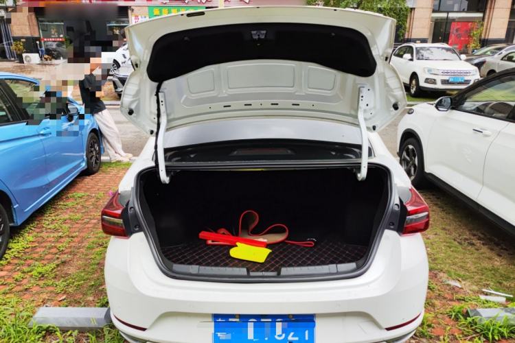 Used Chery Arrizo GX 2018 1.5T CVT Dynamic Color Version China V Standard Trunk