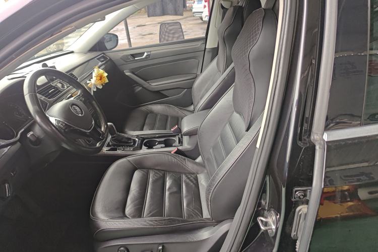 Used Volkswagen Passat 2016 330TSI DSG Luxury Edition