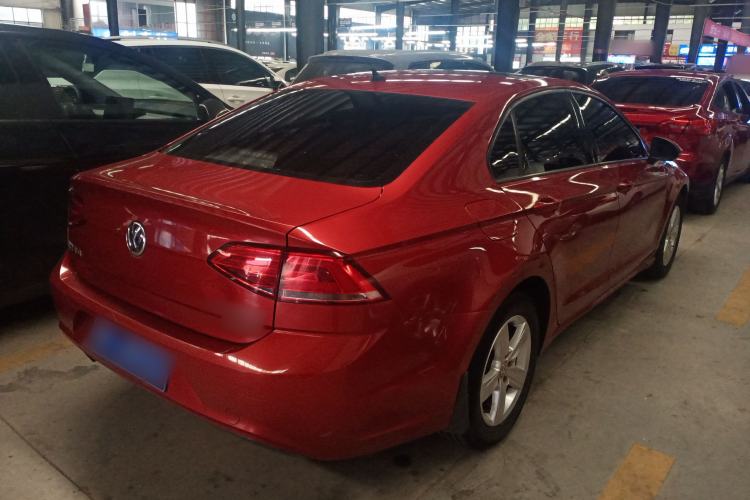 Used Volkswagen Lamando 2017 230TSI DSG Fashion Edition Rear Right 45 Deg