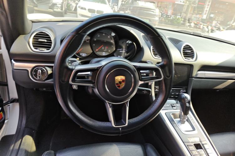 Used Porsche 718 2018 Boxster 2.0T
