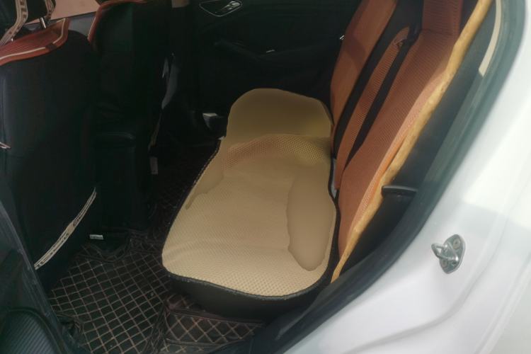 Used BYD Yuan New Energy 2018 EV360 Smart Connect Cool Edition Left Rear Seat