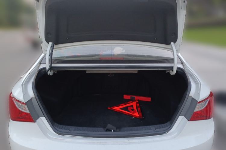 Used Hyundai Sonata 2014 2.0L Automatic Luxury Edition