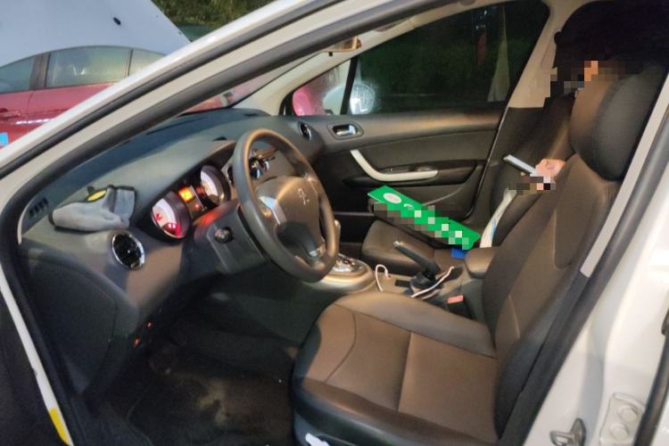 Used Peugeot 408 2013 2.0L Automatic Comfort Edition Left Front Seat