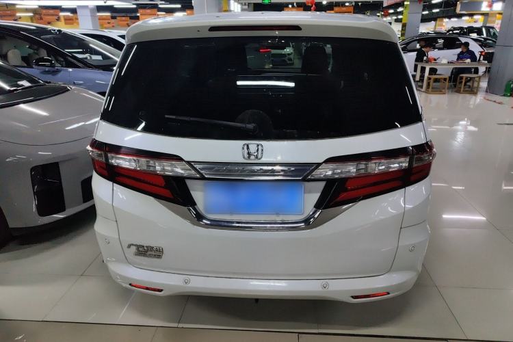 Used Honda Odyssey 2017 2.4L Luxury Edition Rear