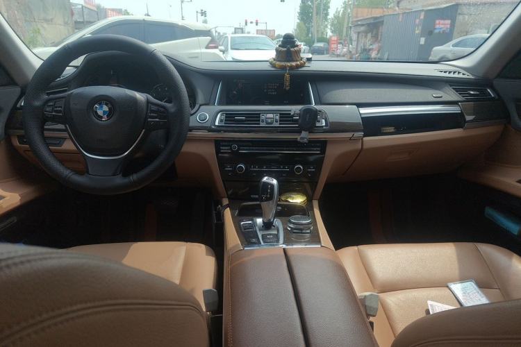 Used BMW 7 Series 2014 730Li Premium Edition

