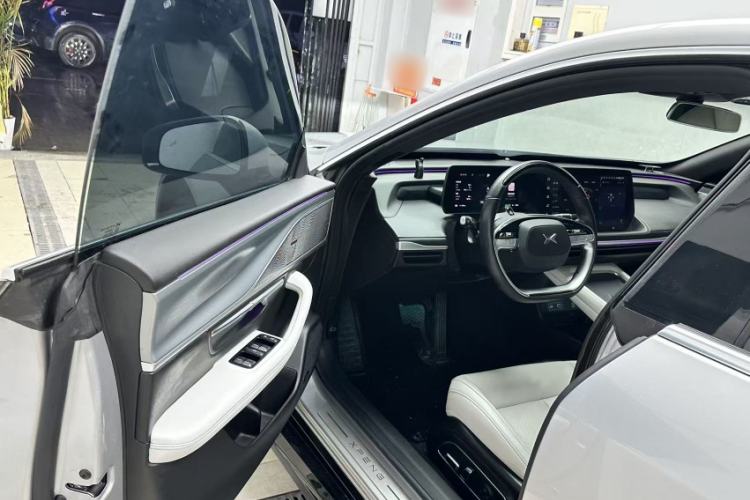 Used XPeng P7 2023 P7i 702 Max Interior 5