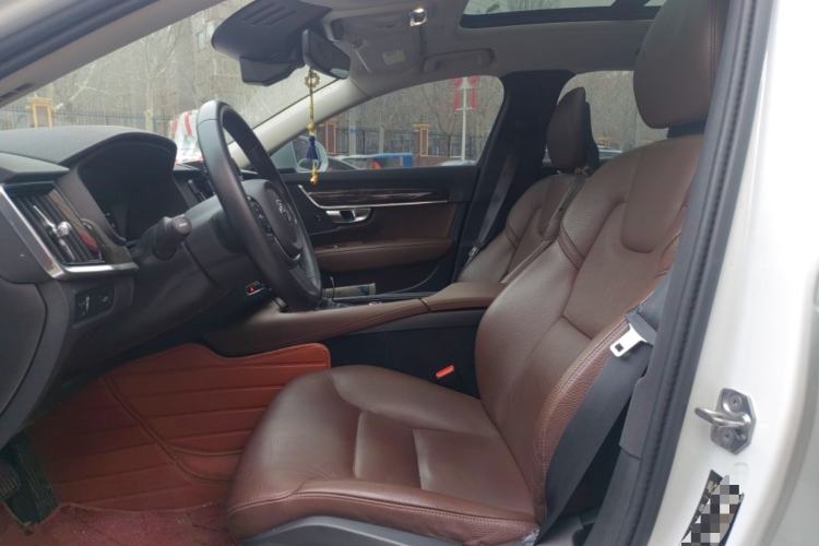Used Volvo S90 2018 T4 Zhiyuan Edition