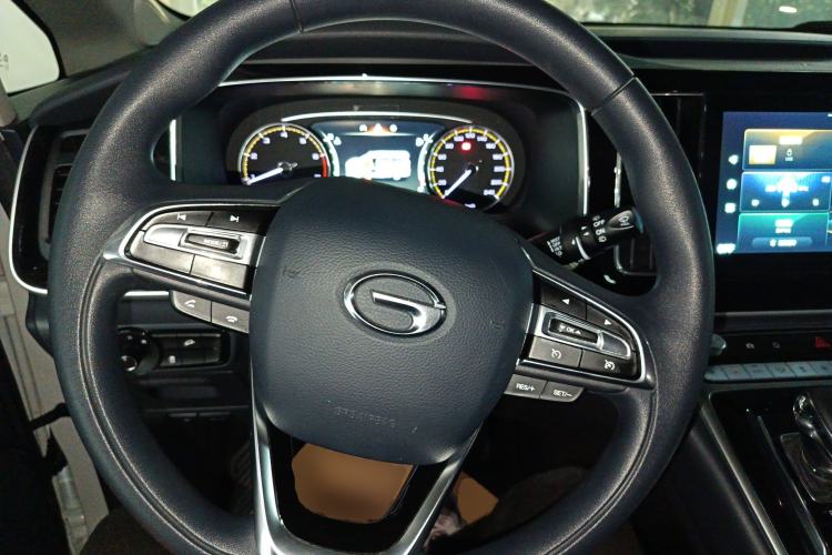 Used GAC Trumpchi M8 2023 Lingxiu Series 390T Deluxe Edition Steering Wheel