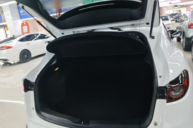 Used Mazda CX-4 2020 2.0L Automatic Two-Wheel Drive Blue Sky Dynamic Edition Trunk