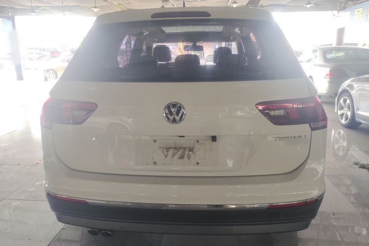 Used Volkswagen Tiguan L 2019 330TSI Automatic Two-Wheel Drive Panoramic Comfort Edition China VI Standard Rear