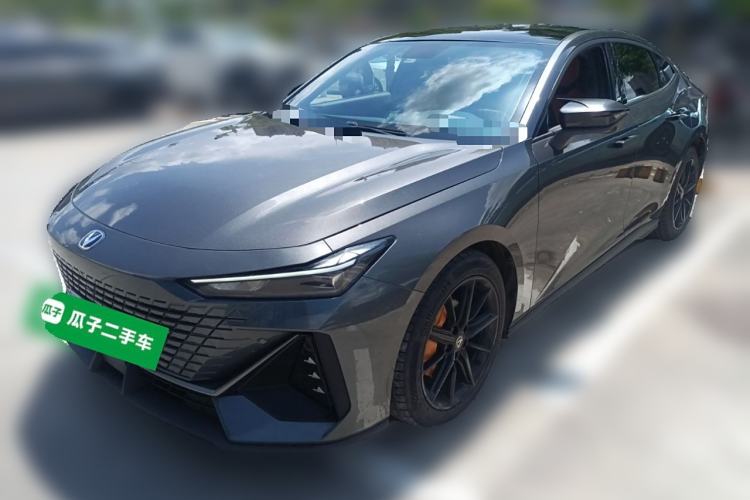 Used Changan UNI-V 2023 1.5T Prestige Model