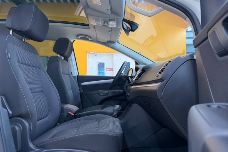 Used Volkswagen Sharan 2018 280TSI Enjoyment Model 7 Seats