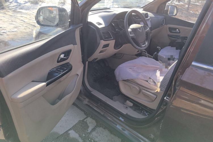 Used Wuling Hongguang 2015 1.5L S1 Comfort China V Standard
