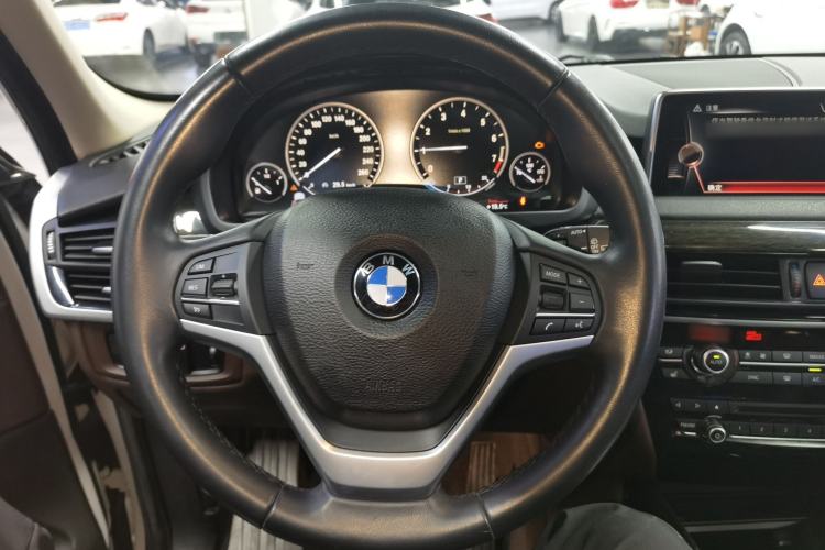 Used BMW X5 2014 xDrive35i Leading Model