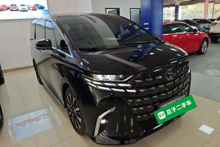 Used Toyota Alphard 2024 Dual-Engine 2.5L Deluxe Edition
