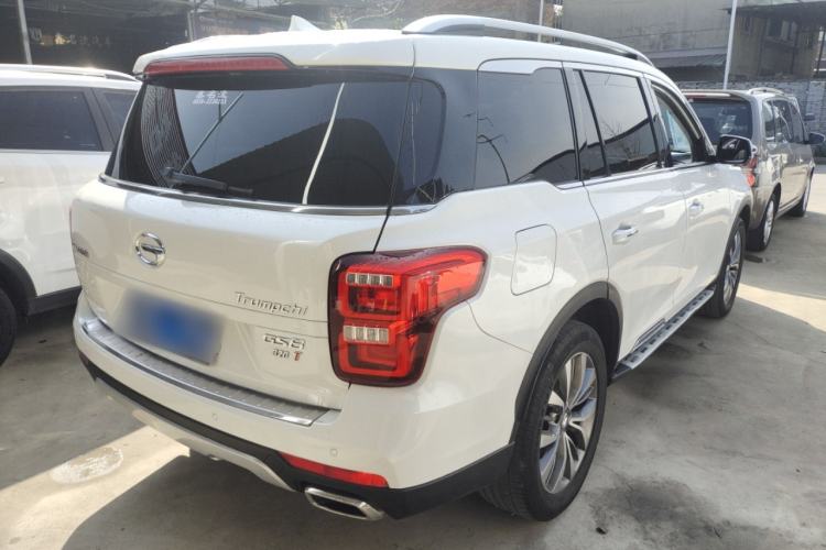 Used GAC Trumpchi GS8 2017 320T Two-Wheel Drive Luxury Smart Connectivity Version (7 Seats)
