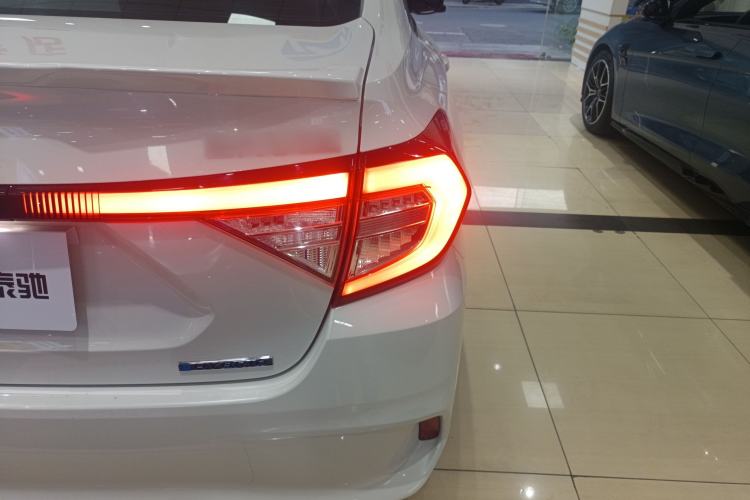 Used Honda Envix 2021 Rui Hybrid 1.5L Pure Comfort Version
