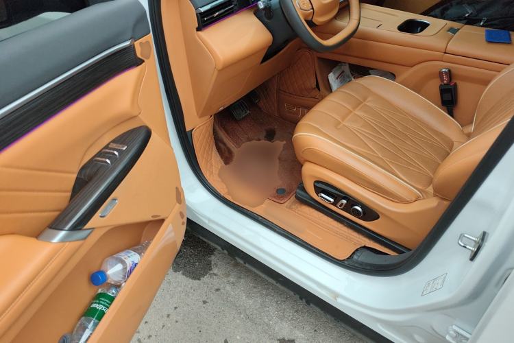 Used Dongfeng eπ eπ008 2025 210 Ultra LikeYi Edition 5-Seater
