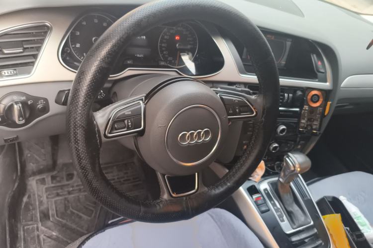 Used Audi A4L 2013 35 TFSI Automatic Standard Model
