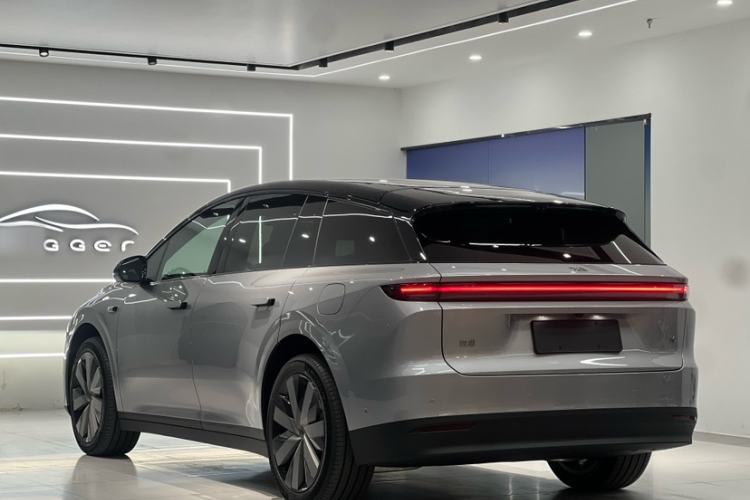 Used Li Auto Li Auto i6 2025 Model Four-Wheel-Drive Standard Type