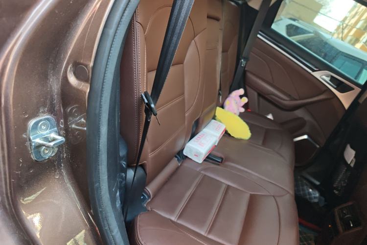 Used Haval H7 2017 Blue-Label H7L 2.0T Automatic Luxury Model
