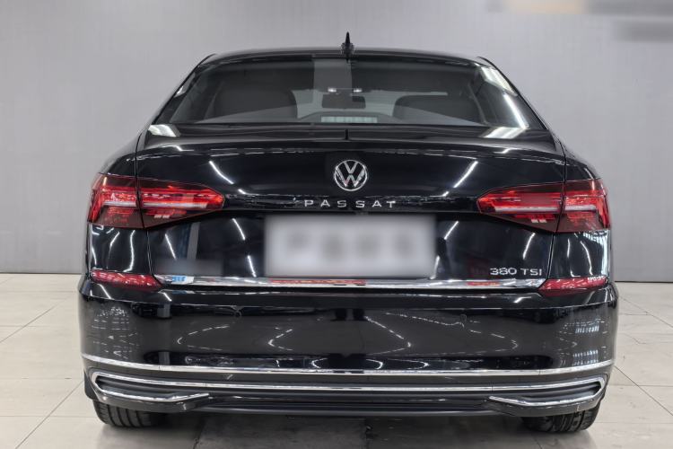 Used Volkswagen Passat 2020 Restyled 380TSI Luxury Edition China VI Standard
