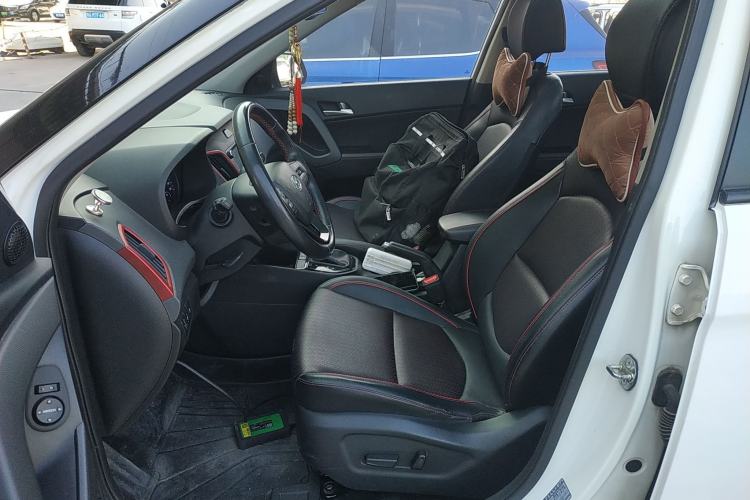 Used Hyundai ix25 2017 1.4T Automatic Smart Version
